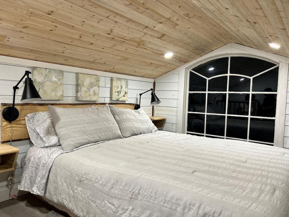 Maria'S Tiny Barn Guest House Хоумстед Екстериор снимка