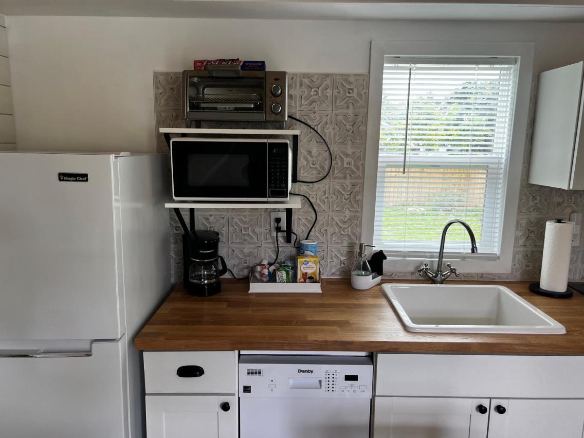 Maria'S Tiny Barn Guest House Хоумстед Екстериор снимка